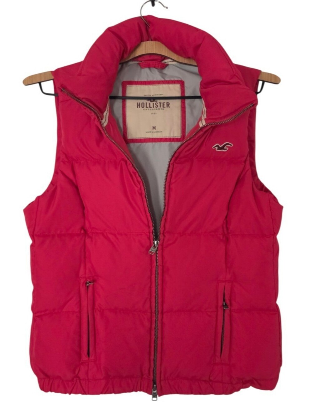 Hollister Women's Red Puffer Vest
